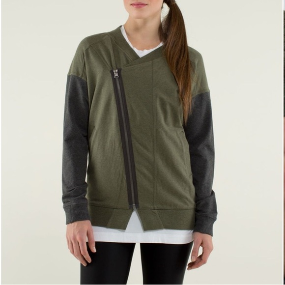 lululemon athletica Jackets & Blazers - Lululemon Mula Bundle Wrap Jacket Heathered Fatigue Green Dark Grey 6